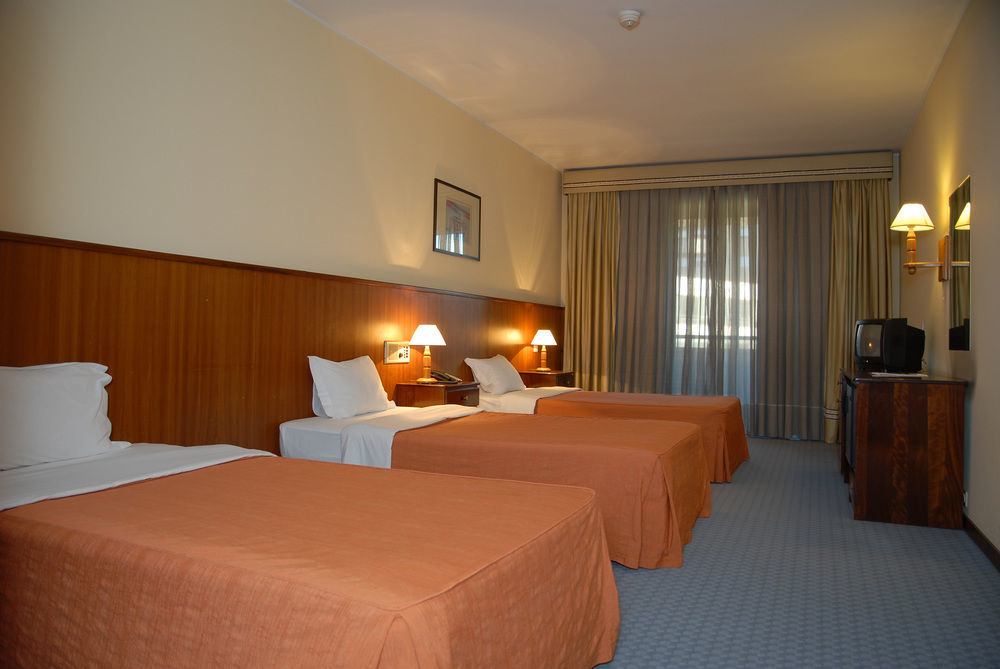 Hotel Estacao - Брага Екстериор снимка
